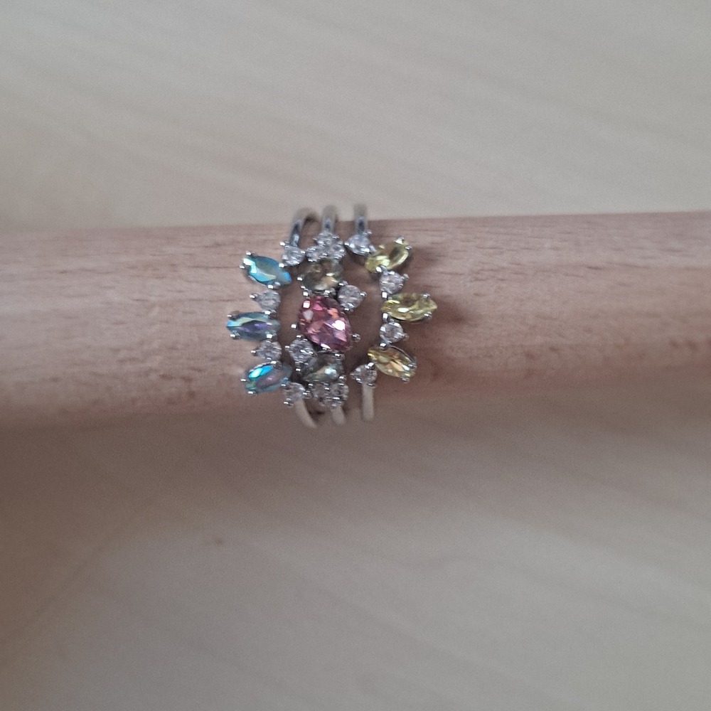 Elegant Multicolor Gemstone Ring